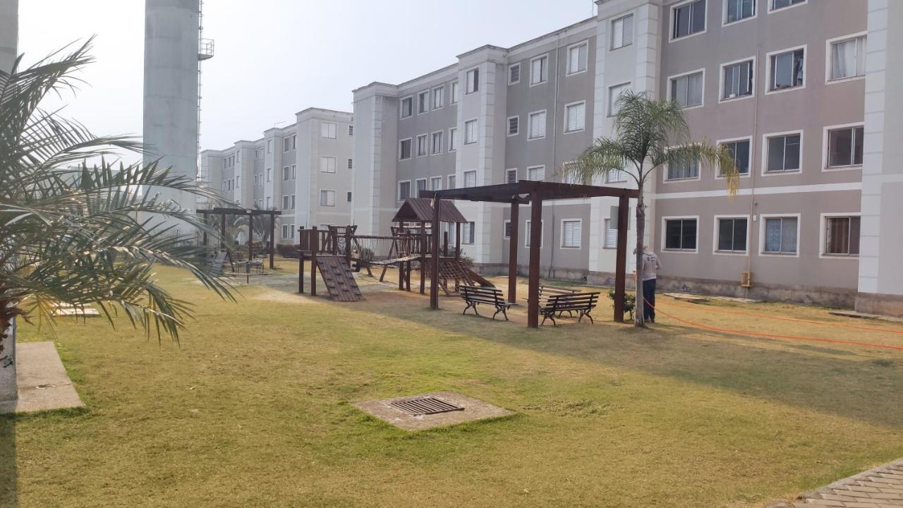 Pinda X Campos X Aparecida Apartment Пиндамонянгаба Екстериор снимка